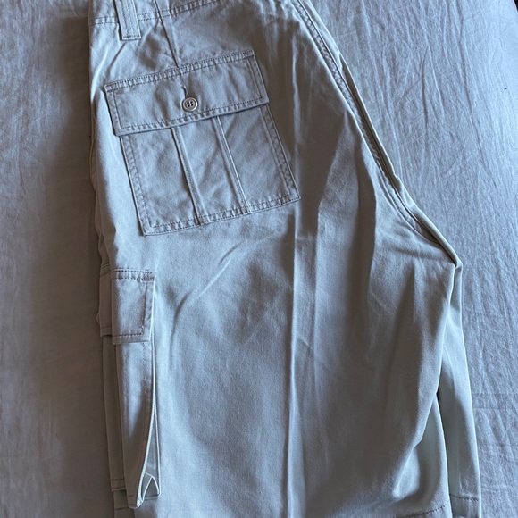 Khaki Dockers shorts - Picture 6 of 7